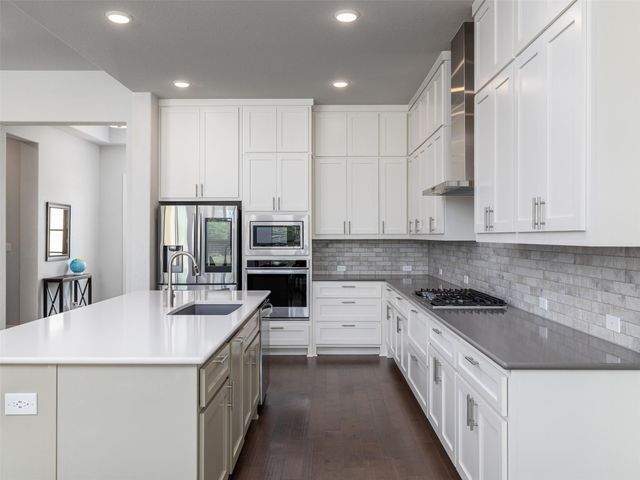 505 Lodge CT, Liberty Hill, TX 78642