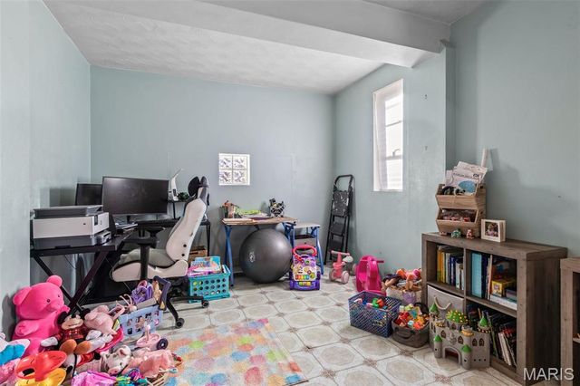 603 N A Street, Farmington, MO 63640