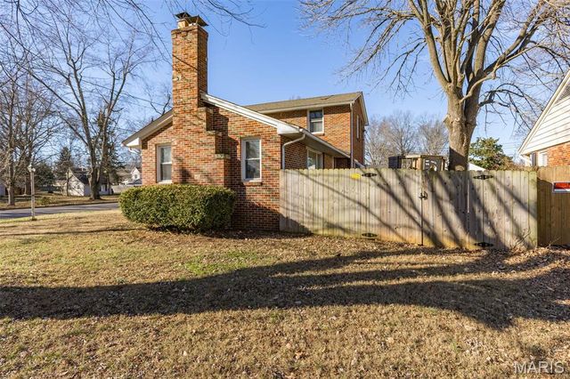 603 N A Street, Farmington, MO 63640