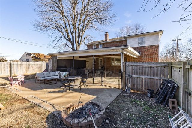 603 N A Street, Farmington, MO 63640