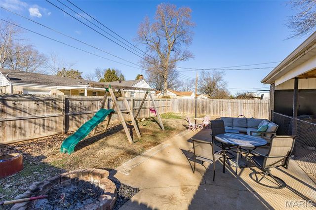 603 N A Street, Farmington, MO 63640