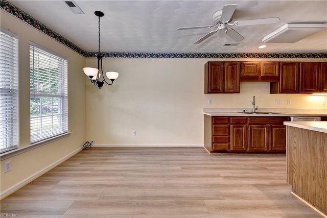 135 Waters Edge DR, Williamsburg, VA 23188