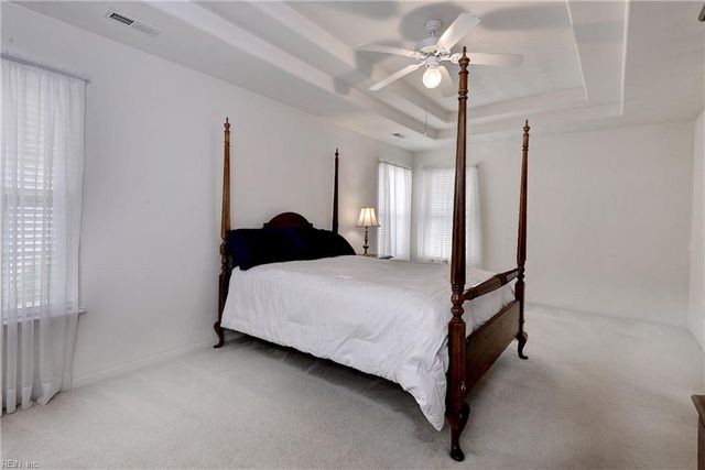 135 Waters Edge DR, Williamsburg, VA 23188