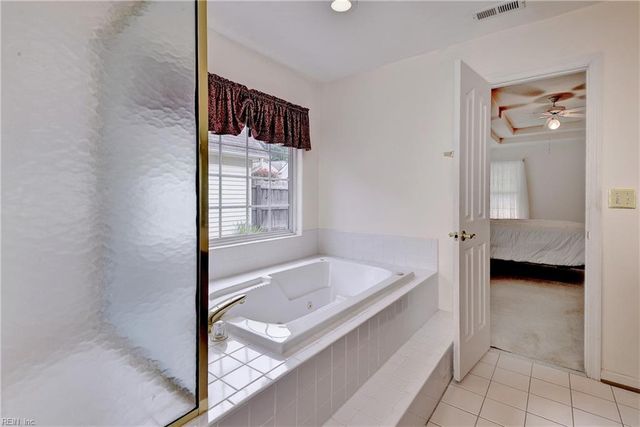 135 Waters Edge DR, Williamsburg, VA 23188