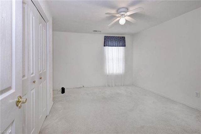 135 Waters Edge DR, Williamsburg, VA 23188