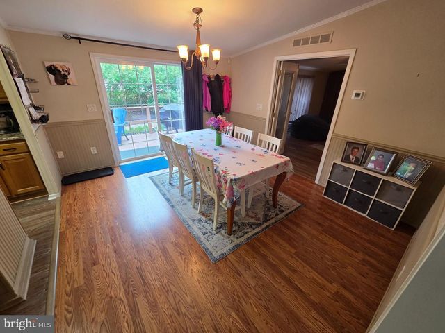 1 SHADYWOOD DR, Quakertown, PA 18951