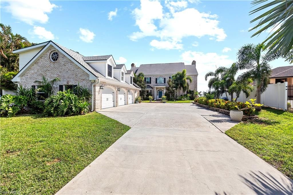 1807 Coral CIR, NORTH FORT MYERS, FL 33903 — photo 2