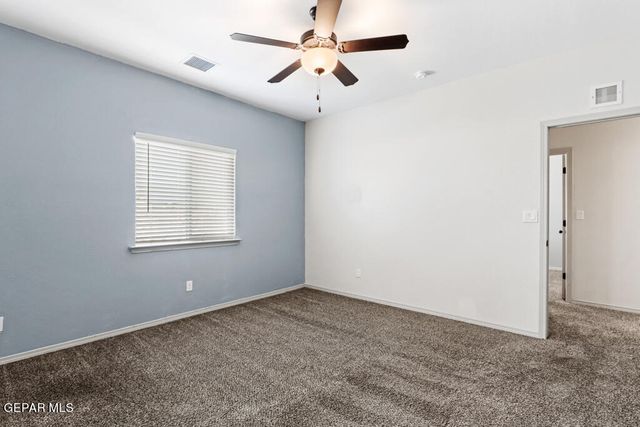 11648 FLOR FREESIA Drive, Socorro, TX 79927