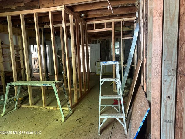 224 Hartfield Street, Jackson, MS 39216
