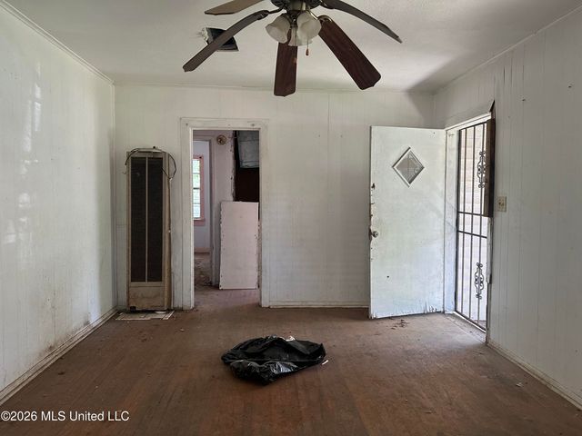 224 Hartfield Street, Jackson, MS 39216