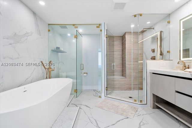 6899 Collins Ave 1008, Miami Beach, FL 33141