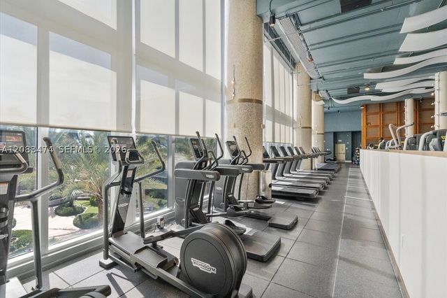 6899 Collins Ave 1008, Miami Beach, FL 33141