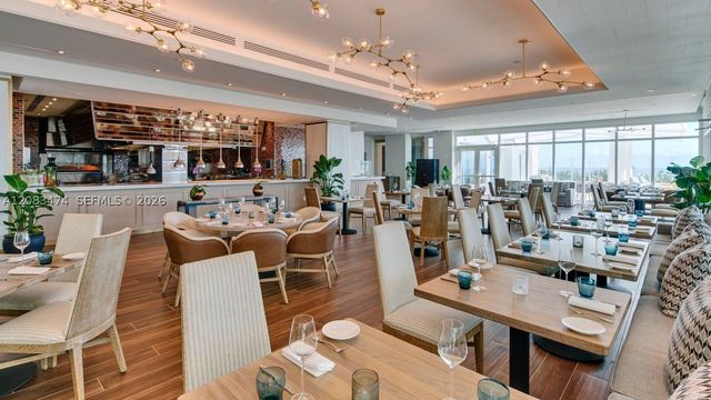 6899 Collins Ave 1008, Miami Beach, FL 33141