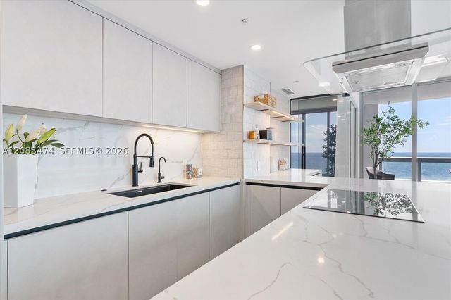 6899 Collins Ave 1008, Miami Beach, FL 33141
