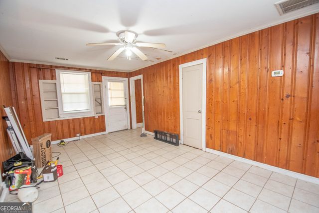 307 3rd Avenue, Manchester, GA 31816