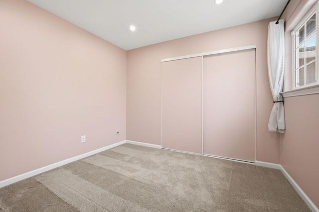 9345 Holly Oak Way, Salinas, CA 93907