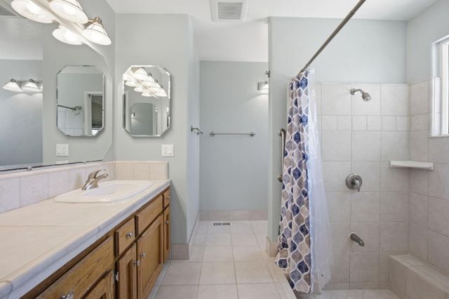 9345 Holly Oak Way, Salinas, CA 93907