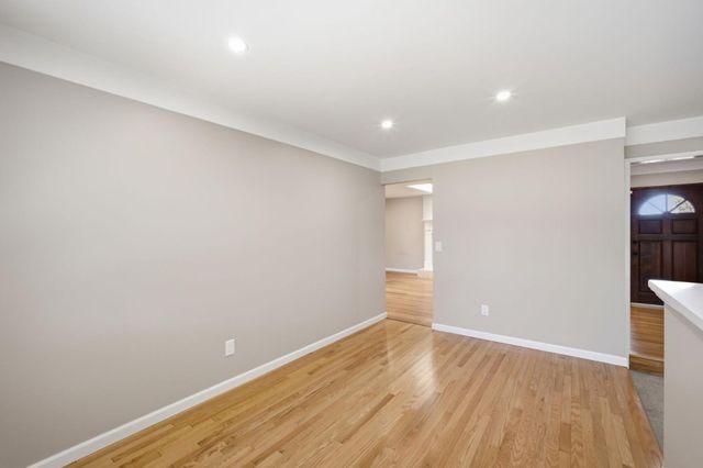 9345 Holly Oak Way, Salinas, CA 93907