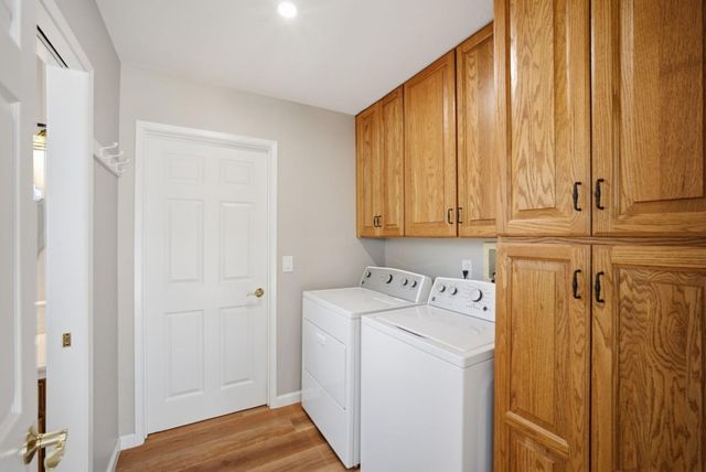 9345 Holly Oak Way, Salinas, CA 93907