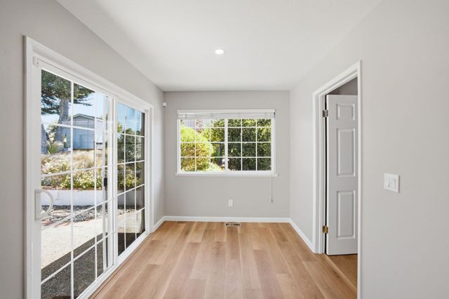 9345 Holly Oak Way, Salinas, CA 93907
