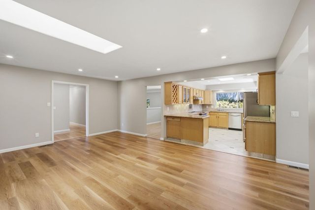 9345 Holly Oak Way, Salinas, CA 93907