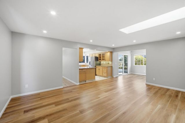 9345 Holly Oak Way, Salinas, CA 93907