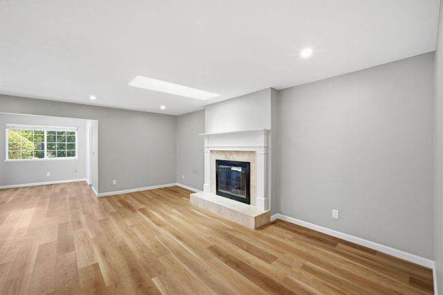 9345 Holly Oak Way, Salinas, CA 93907