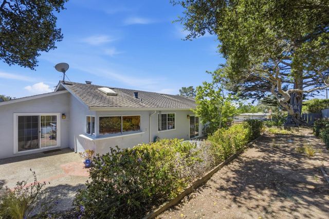 9345 Holly Oak Way, Salinas, CA 93907