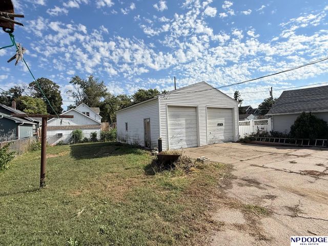 1666 N H Street, Fremont, NE 68025