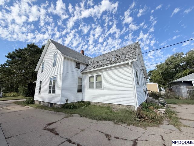 1666 N H Street, Fremont, NE 68025