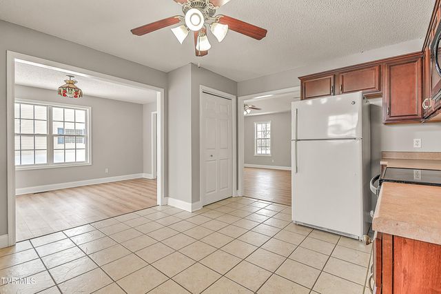 673 Sugar Hollow Road, Telford, TN 37690