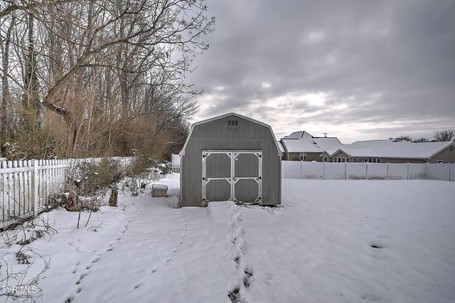 673 Sugar Hollow Road, Telford, TN 37690