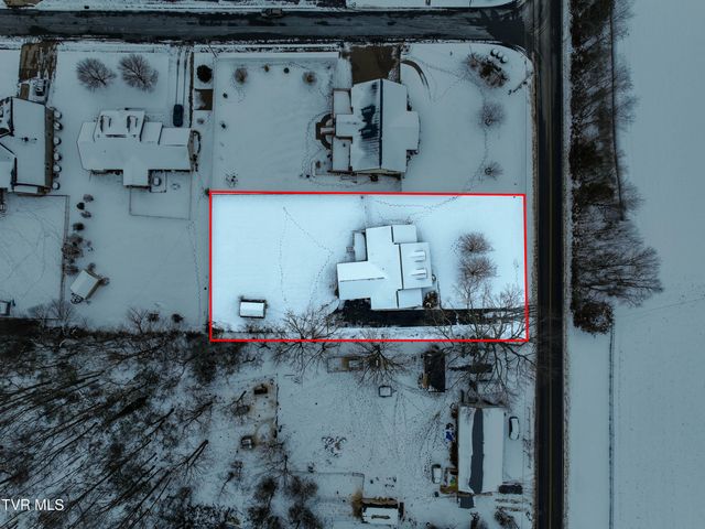 673 Sugar Hollow Road, Telford, TN 37690