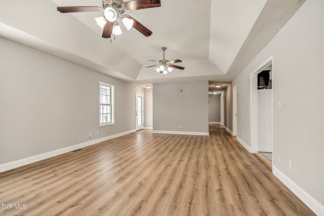 673 Sugar Hollow Road, Telford, TN 37690