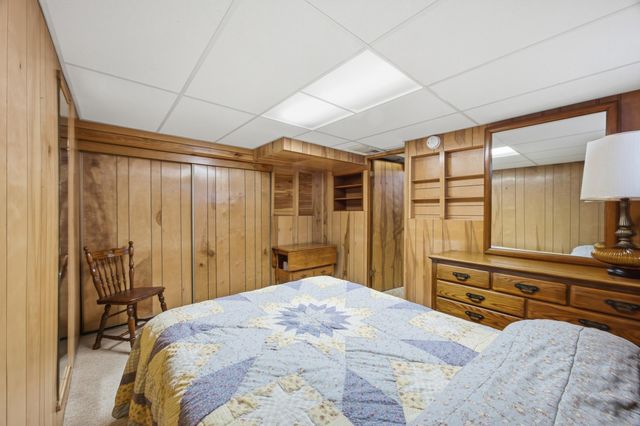 305 21st Avenue N, Fargo, ND 58102