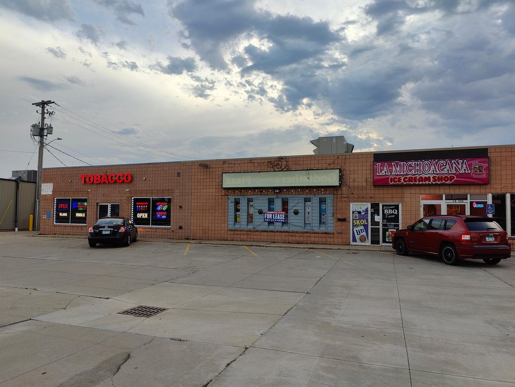 1824 S Cedar Avenue, Owatonna, MN 55060