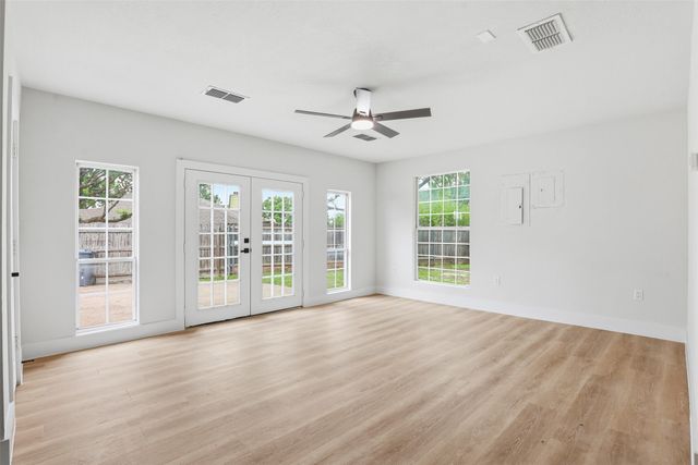 6415 High Country Trail, Arlington, TX 76016