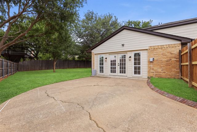 6415 High Country Trail, Arlington, TX 76016