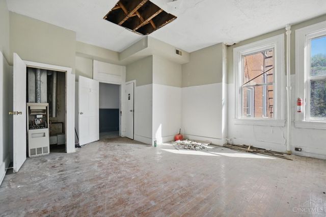 64 E McMicken Avenue, Cincinnati, OH 45202