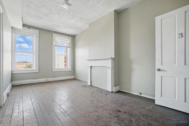 64 E McMicken Avenue, Cincinnati, OH 45202