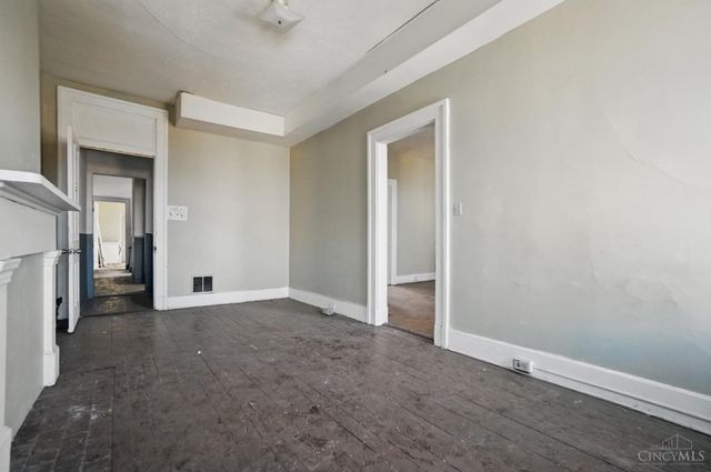 64 E McMicken Avenue, Cincinnati, OH 45202