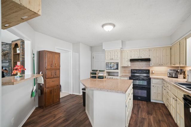 14210 E 36 Street, Tulsa, OK 74134