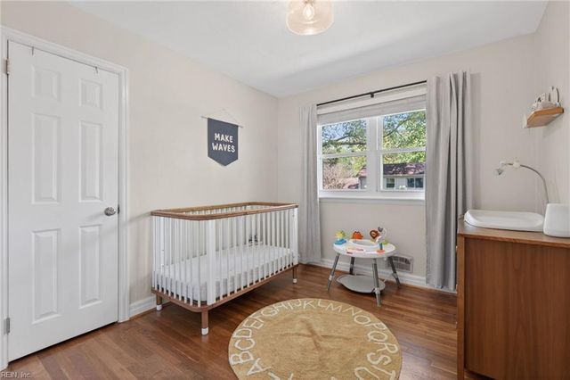 4148 Edinburgh DR, Virginia Beach, VA 23452