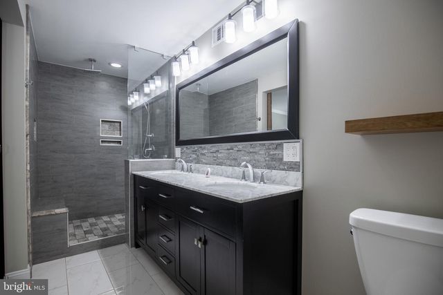 4836 GAINSBOROUGH DR, Fairfax, VA 22032