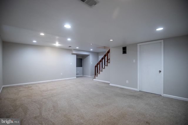 4836 GAINSBOROUGH DR, Fairfax, VA 22032