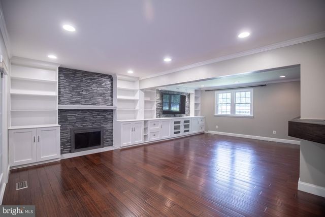 4836 GAINSBOROUGH DR, Fairfax, VA 22032