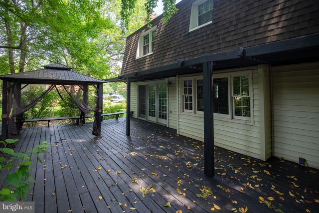 4836 GAINSBOROUGH DR, Fairfax, VA 22032