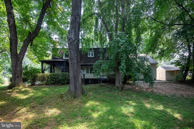 4836 GAINSBOROUGH DR, Fairfax, VA 22032