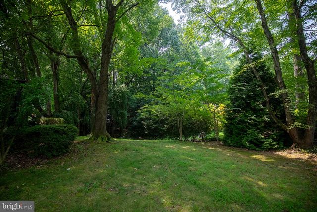 4836 GAINSBOROUGH DR, Fairfax, VA 22032