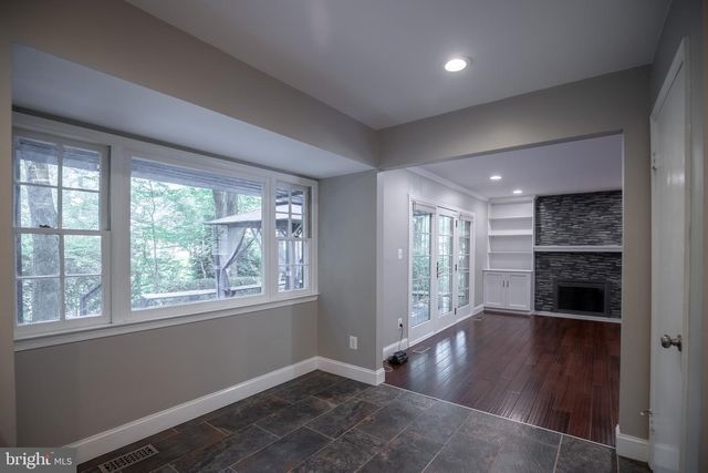 4836 GAINSBOROUGH DR, Fairfax, VA 22032